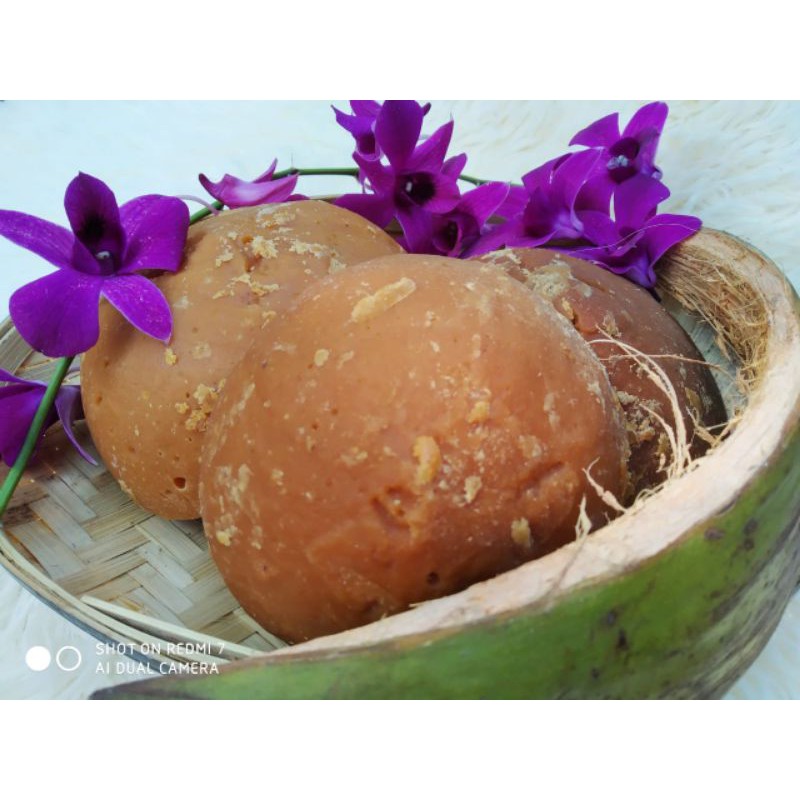 

GULA KELAPA ASLI (Free dikemas bubble wrap)