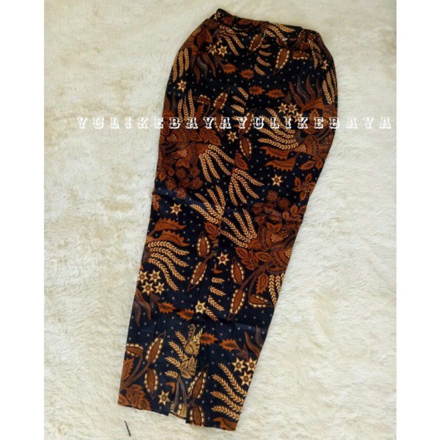 Rok Span Batik | Jarik Batik Rok Wisuda Belahan Depan