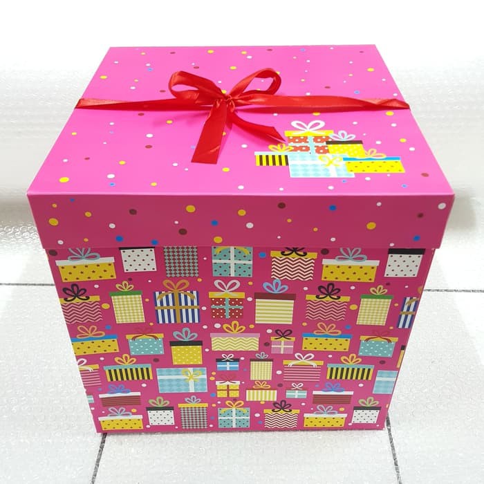 

ells06 Box Kado Kotak Kado 30x30 cm Gift Box