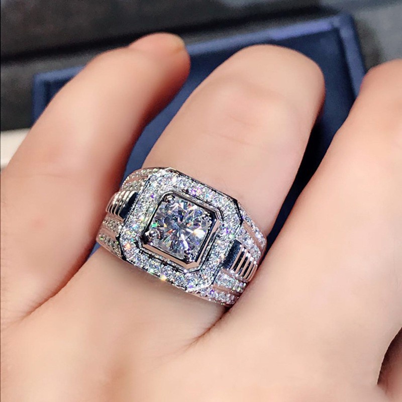 Cincin Emas Putih Mewah Fashion Pria dan Wanita Cincin Tunangan Safir Putih Alami Berlian