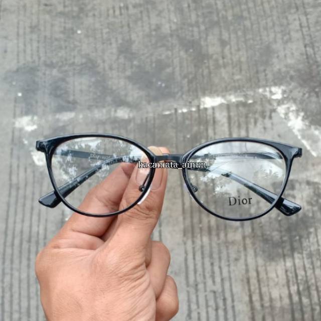 Frame kacamata wanita trend | kacamata minus ntiradiasi | kacamata best seller 1077 / 1770Termurah