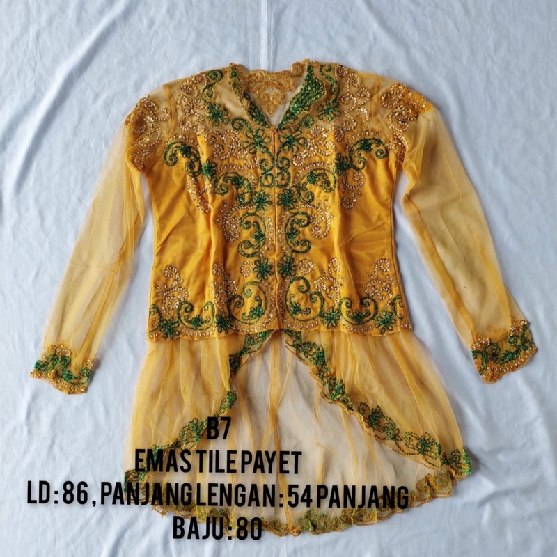 kebaya wisuda/kebaya kondangan