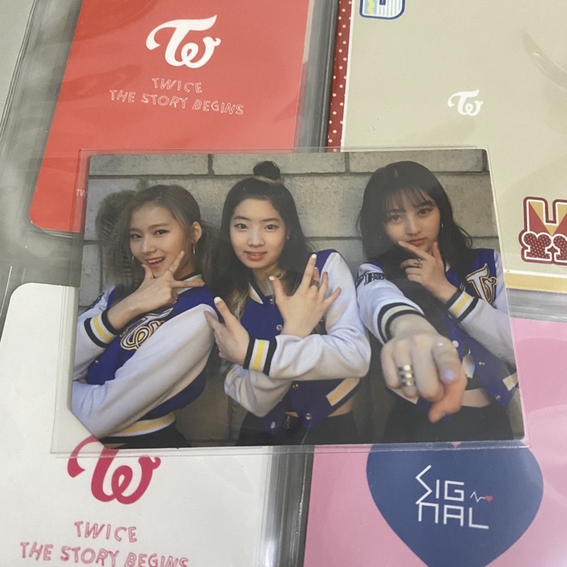 [BOOKED] TWICE Page Two Cheer up Sana-Dahyun-Jihyo Unit