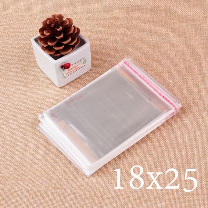

PLASTIK OPP TEBAL 18X25 SINGLE SEAL LEM PEREKAT