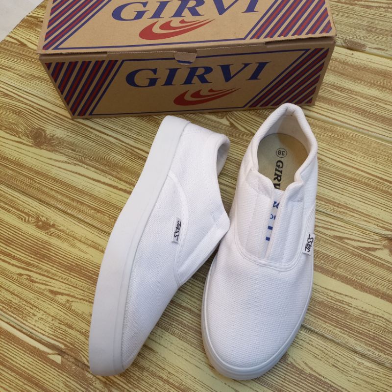 sepatu girvi jass hitam putih