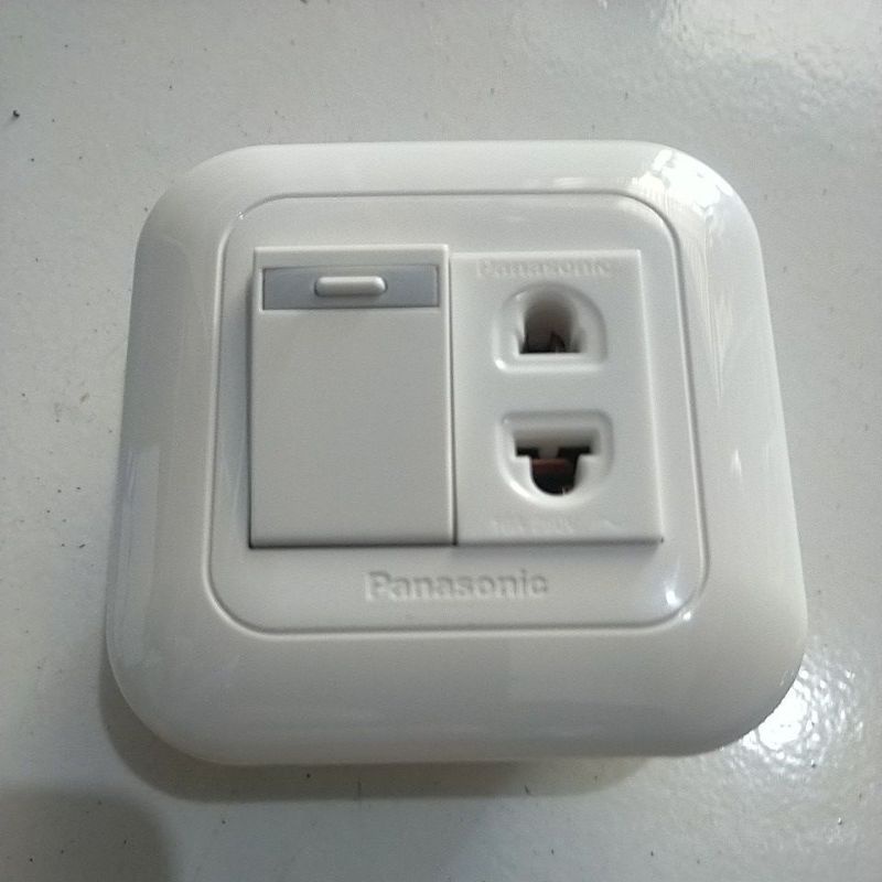 Saklar Stop kontak listrik  arde  panasonic