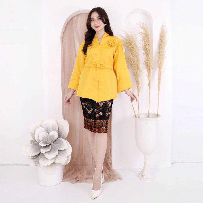 Atasan Kebaya Encim Modern Senada Standar Jumbo Pakaian Tradisi Livia