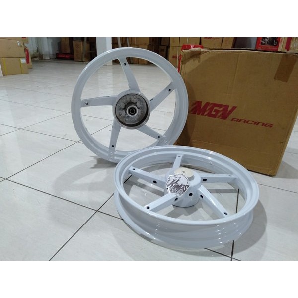 Readyy  Velg racing vixion lama lebar belakang tromol vixion old ring 17 mgv putih  Stok limited