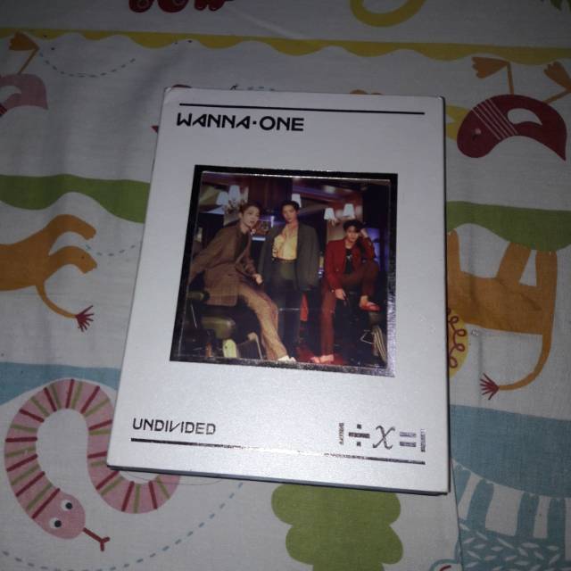 ALBUM WANNAONE UNDIVIDED NO.1 VER UNSEALED PC GUANLIN