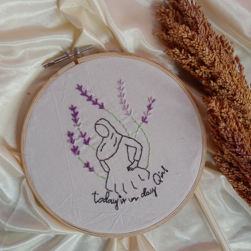 

EMBROIDERY HOOP ART D20 HADIAH ULANG TAHUN, BIRTHDAY GIFT, hadiah custom bisa untuk hadiah pernikahan, hadiah wisuda, hadiah ulang tahun, hadiah baby newborn #kadounik #kadopernikahan #kadowisuda #kadoulangtahun #kadobabynewborn #giftset