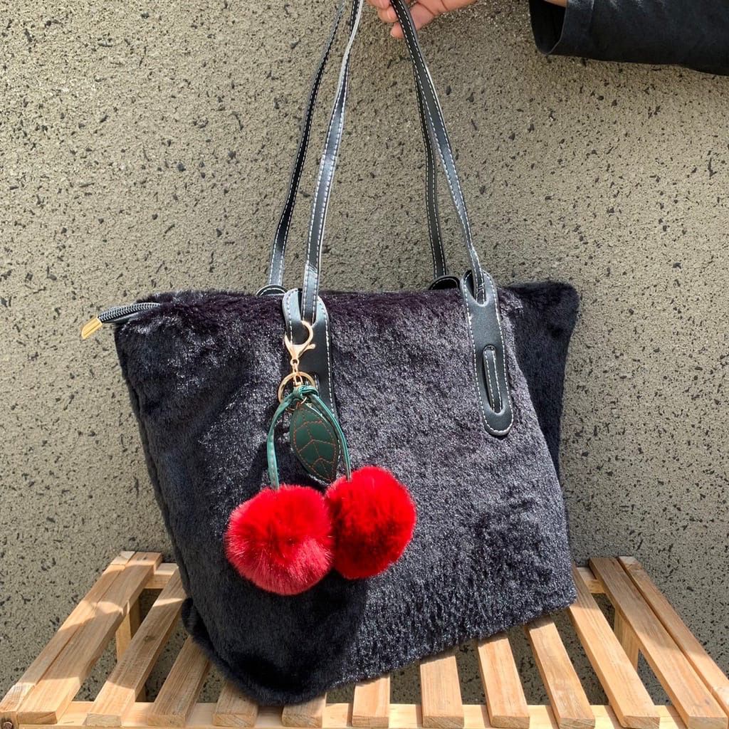 Tas Tote Bulu Beludru Cherry / Tas Wanita Bulu Tas TOTE BAG HOBO CHERRY KEISHA Bahan Bulu Korea Import Lembut Soft Fluffy Muat Banyak Tas Remaja