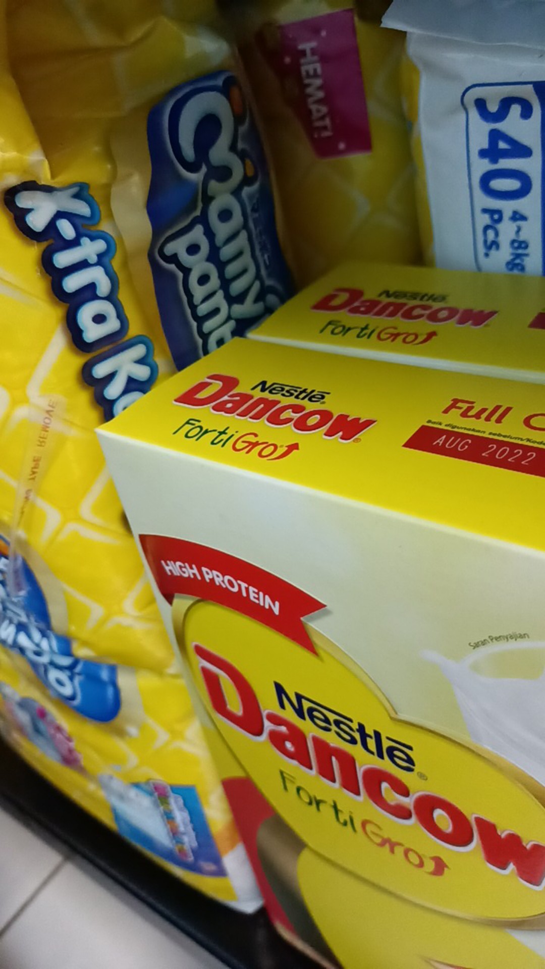 Kemeja Pria Lengan Pendek Motif