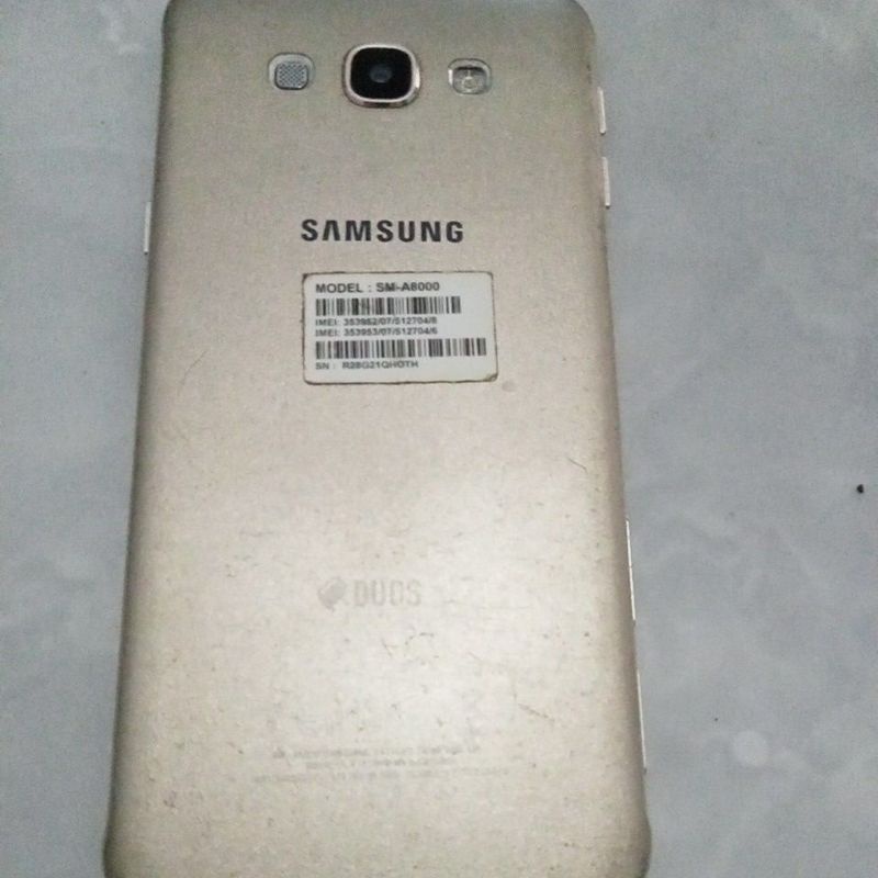 Samsung galaxy SM-A8000 minus lcd