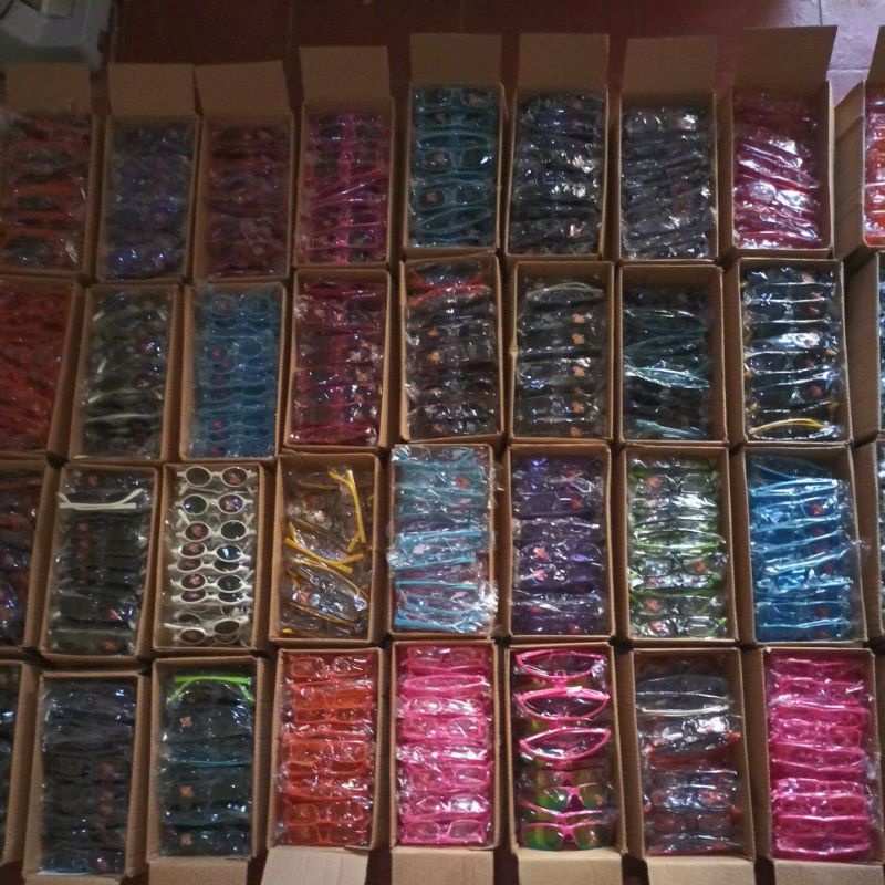 CUCI GUDANG  KACAMATA FASHION ANAK-ANAK/PROMOSI MENGHABISKAN STOK