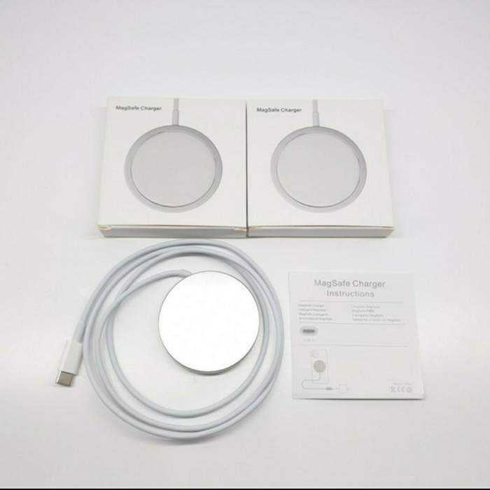 Wireless Charger IP 12 / MagSafe Charger 15 Watt Fast Charging Kwalitas Ori Super Clone 1 : 1