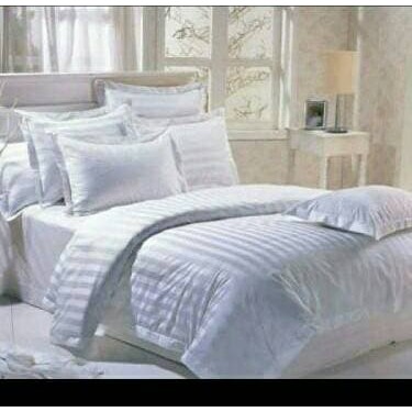 Sprei Bahan King Koil 200 x 200 x 30