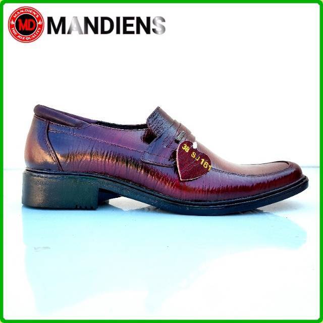 MANDIENS - Sepatu Formal Pria Kulit Asli Medali BJ161MR  Pantofel Kulit Merah Pantovel Murah Export Quality