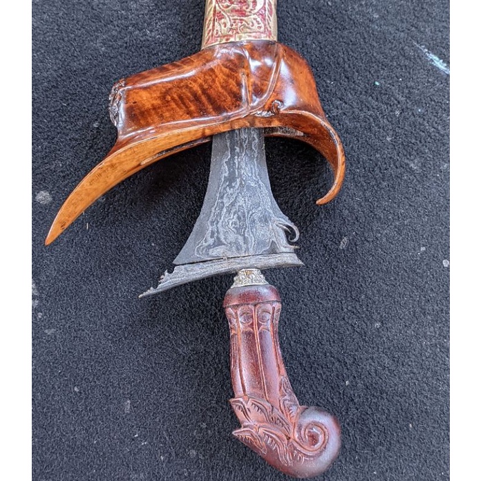 Keris Sinom Sepuh Pamor Pendaringan Kebhak Tangguh Garap Dalem Keraton Sumenep Nyandhang Daunan Orig