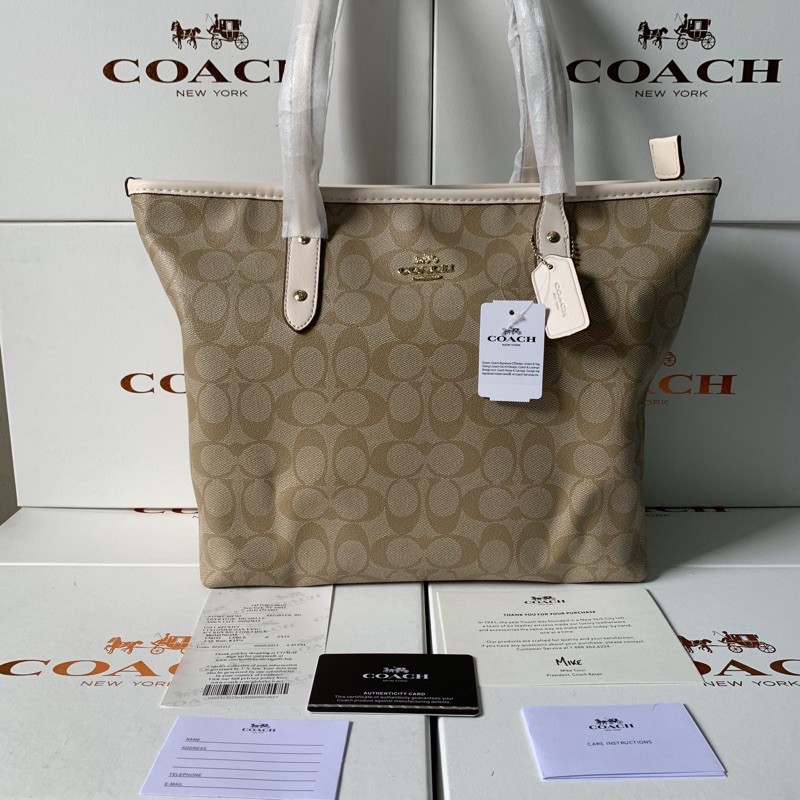 CITY ZIP TOTE IN SIGNATURE ( COACH F58292)