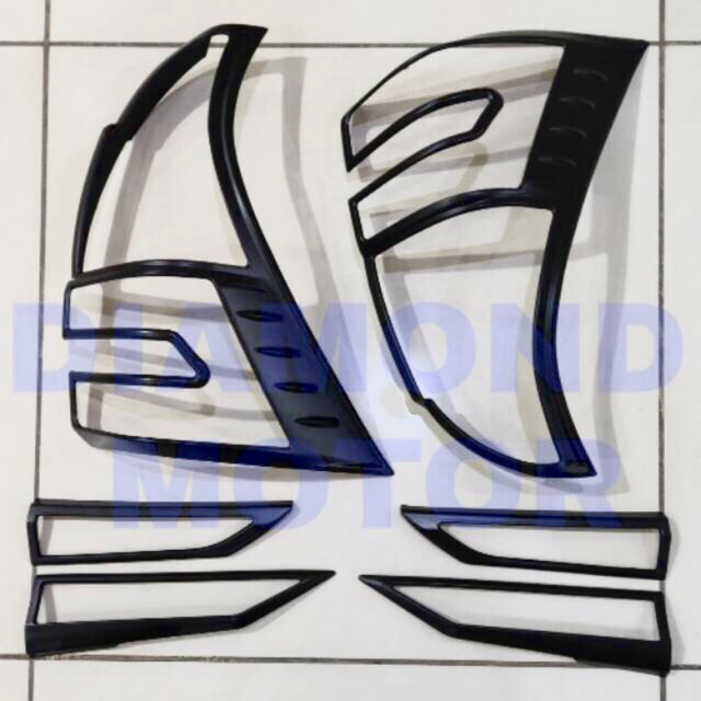 AVANZA 2019 VELOZ GARNISH LAMPU BELAKANG STOPLAMP HITAM BLACKDOP