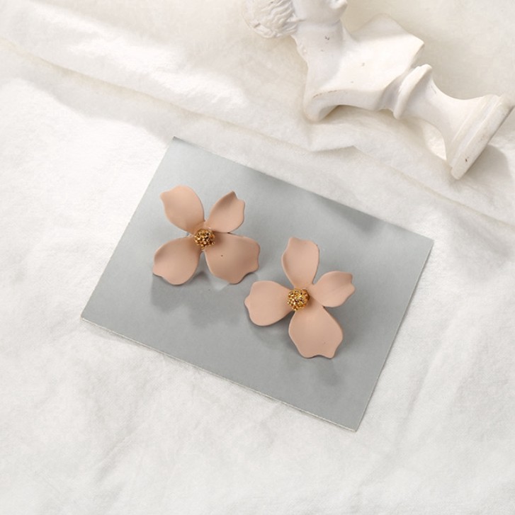 Anting Wanita Korea Motif Bunga/ Korean Flower Shape Earrings-Nude