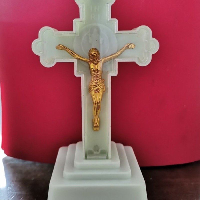 Hiasan Natal Lampu meja salib yesus Bening