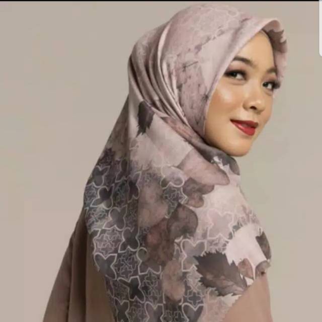 Autumn Scarf Signature Series by Muda Official