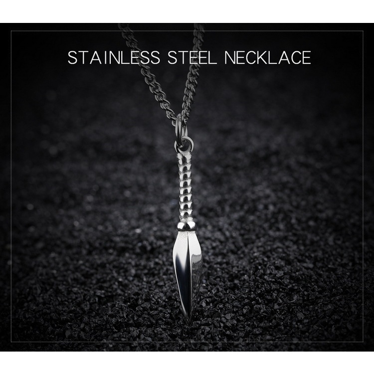 New personality cool spearhead titanium steel men's necklace tricolor