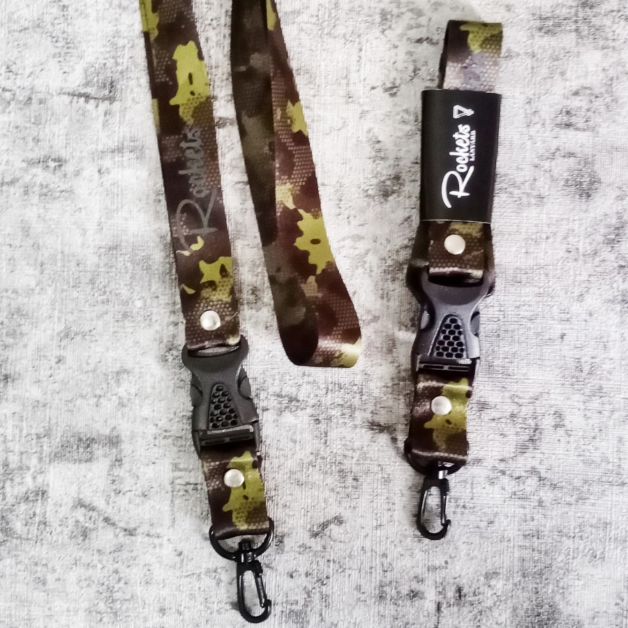 

Gantungan id card - Lanyard - Camo Army Hijau - rockets