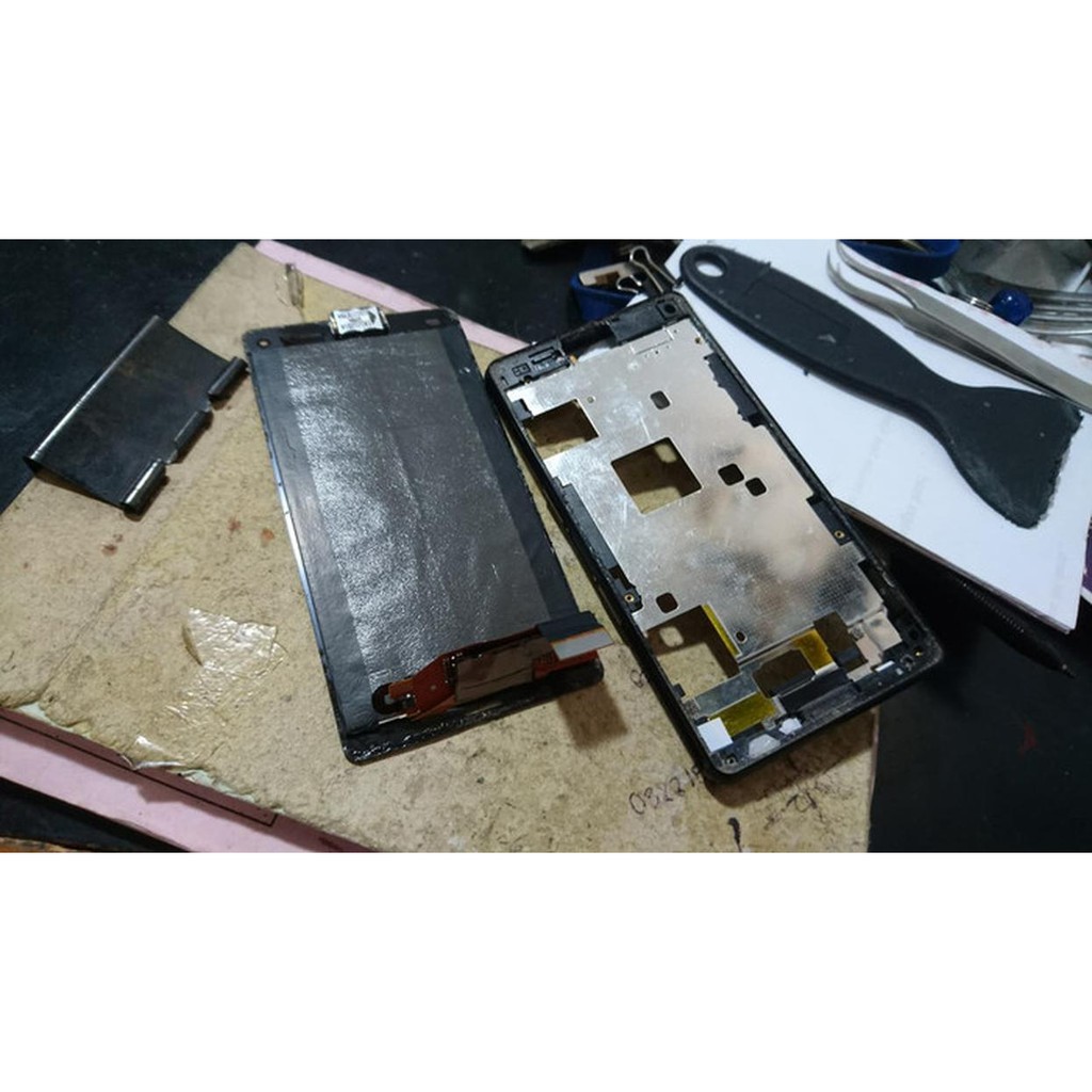 

KH" Jasa Lem ulang LCD Xperia Z3 Compact Dan Sensor