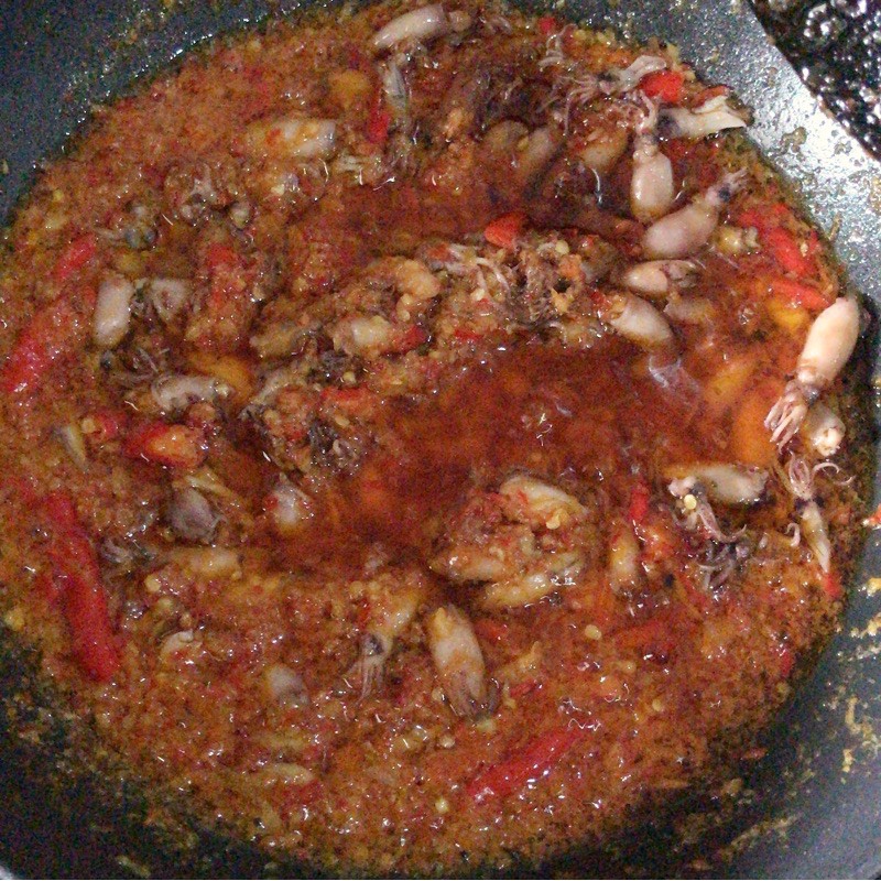 

Sambel cumi pedas/sambel bawang/sambel cakalang
