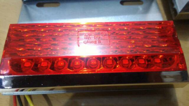 Lampu Led Truk 18LED Lampu Led Samping Truk Trailer 18 Led