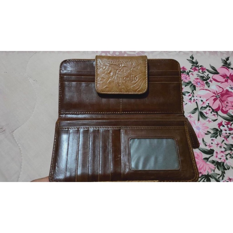 preloved dompet anantio