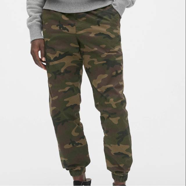 gap camouflage trousers