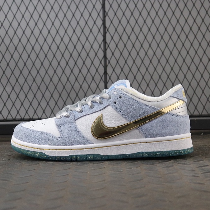 Sean Cliver x Nike SB Dunk Low Casual Sneakers DC9936-100