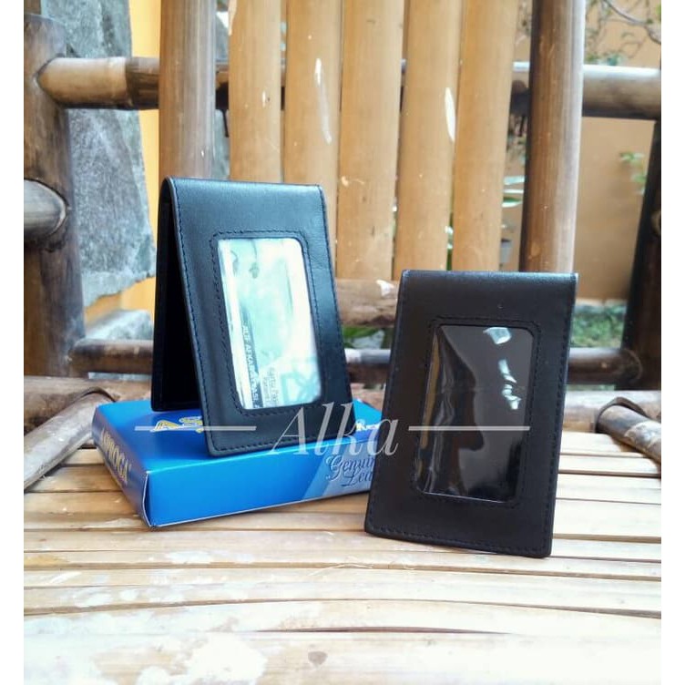 

Name Tag Kulit ID Card Kulit Holder Tanda Pengenal Kulit