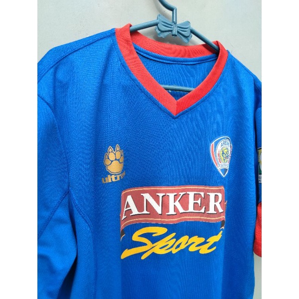 Jersey Arema Malang home 2013 (Repro)