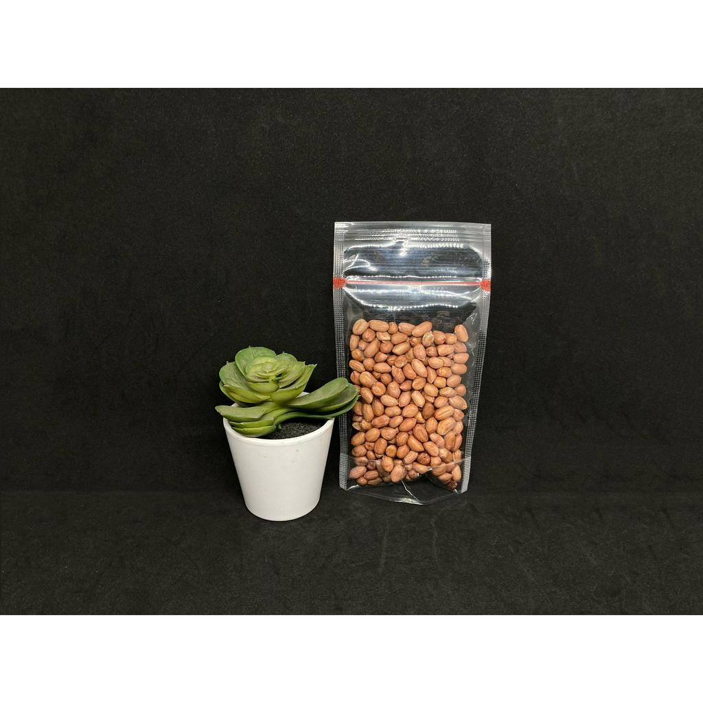 

Kacang tanah kupas, kacang tanah mentah, kacang tanah