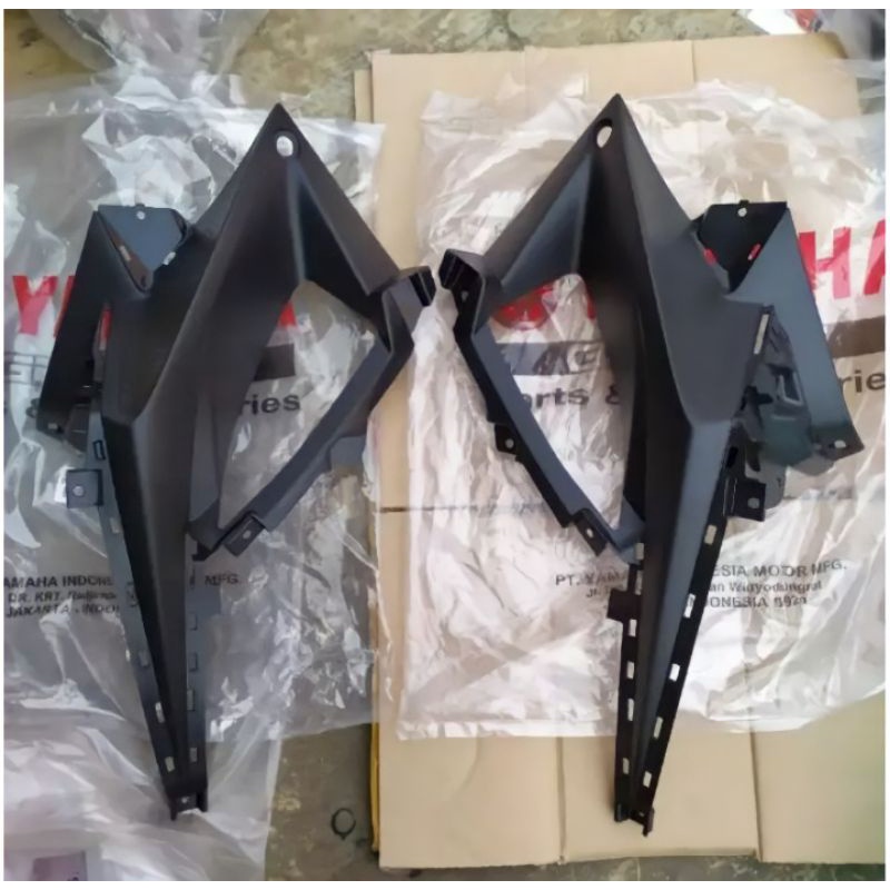 FAIRING SAYAP DALAM KANAN KIRI R15 V3 ORIGINAL YGP
