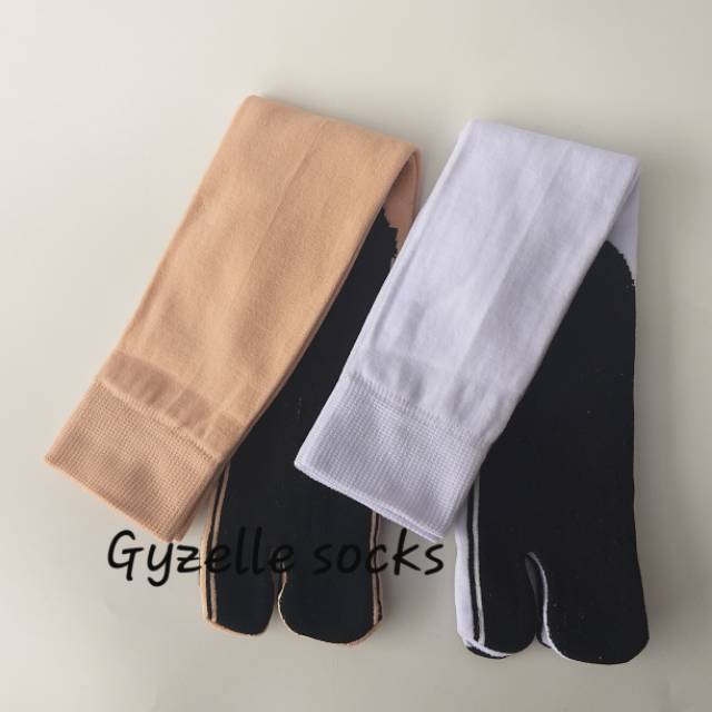 Kaos kaki jempol sekodi