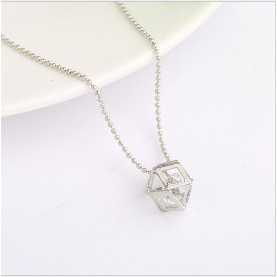 OILA kalung kubus cube love crystal pendant necklace (3D1) jka158