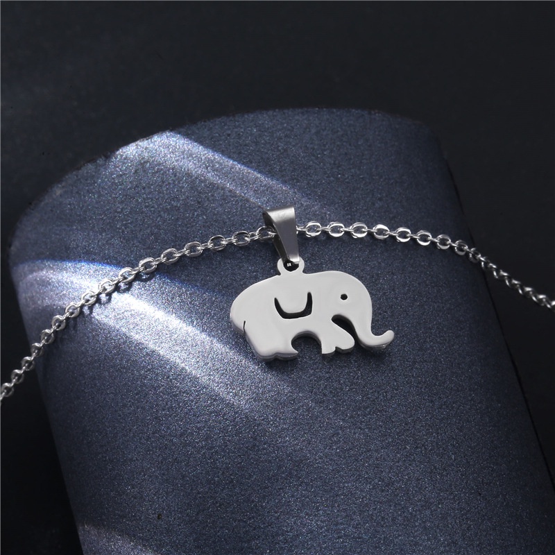 Ins gaya dingin gajah kalung wanita trendi gaya Korea sederhana gajah liontin stainless steel hip ho