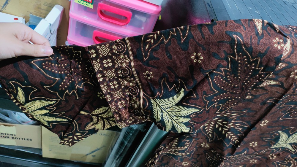 Batik Dolby Dolbi Dobby Doby Tenun Sutra Tulis Katun Atbm Baron Atasan Batik Wanita Sogan Srg308