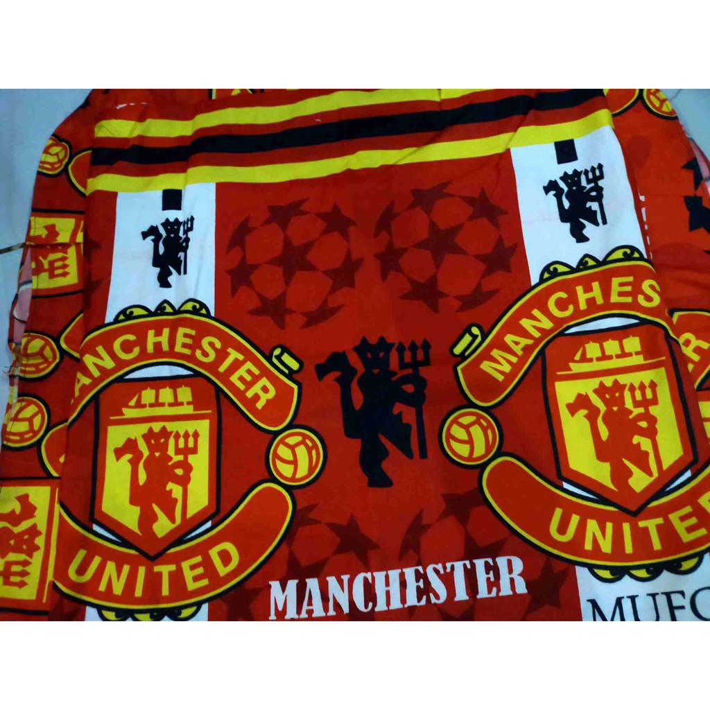 SPREI HOMEMADE MOTIF BOLA (TANPA SARUNG BANTAL DAN GULING)