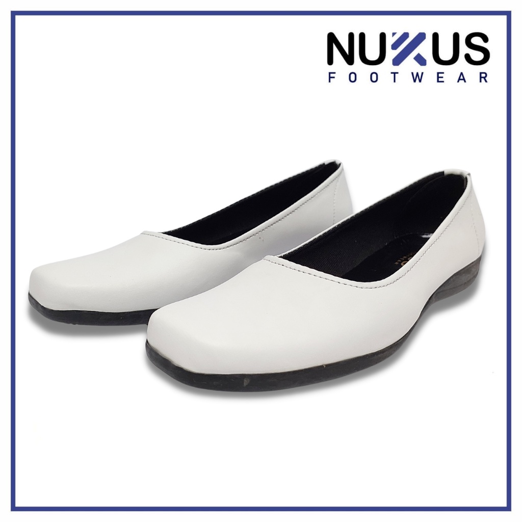 Sepatu Pantofel Flat Putih Wanita - P04