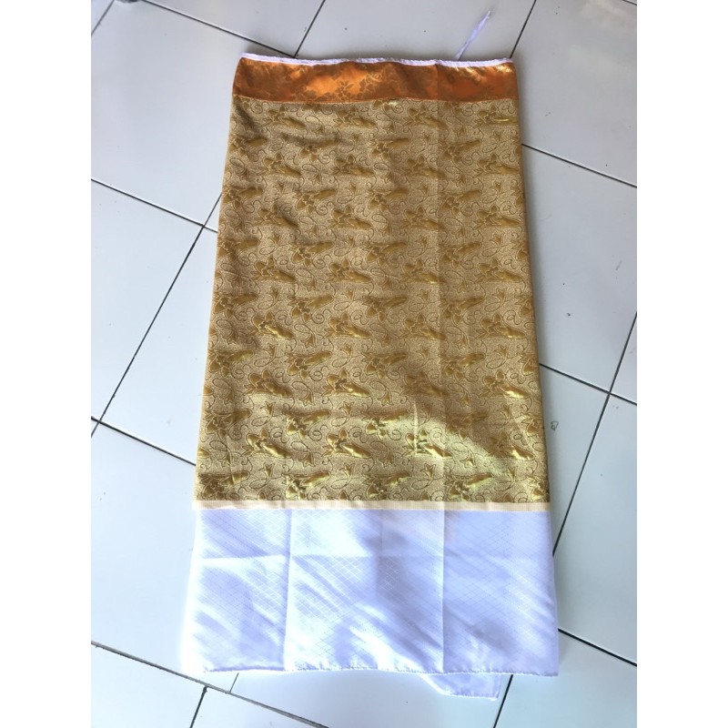 WASTRA PELINGGIH BAHAN KALOKE GOLD EMAS TINGGI 115cm