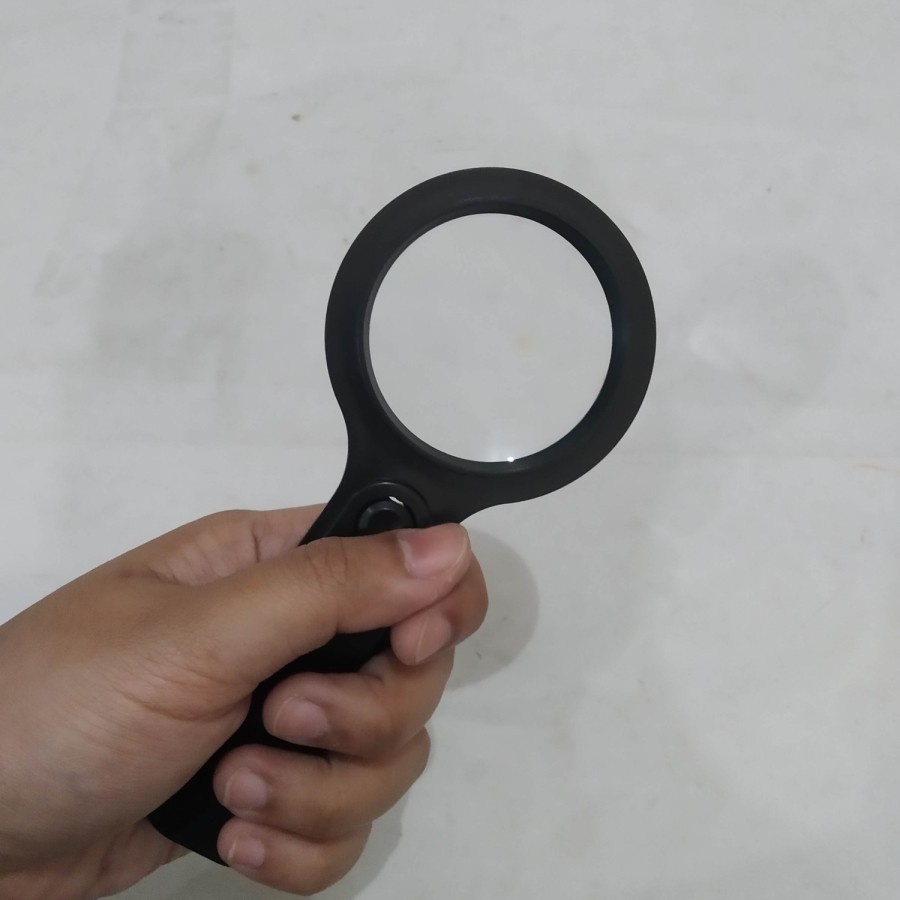 Kaca Pembesar magnifying glass loupe dengan lampu led