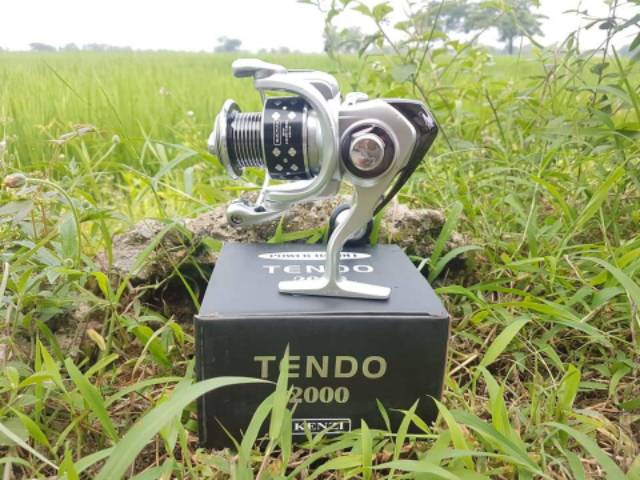 Reel kenzi Tendo 2000 power Handle