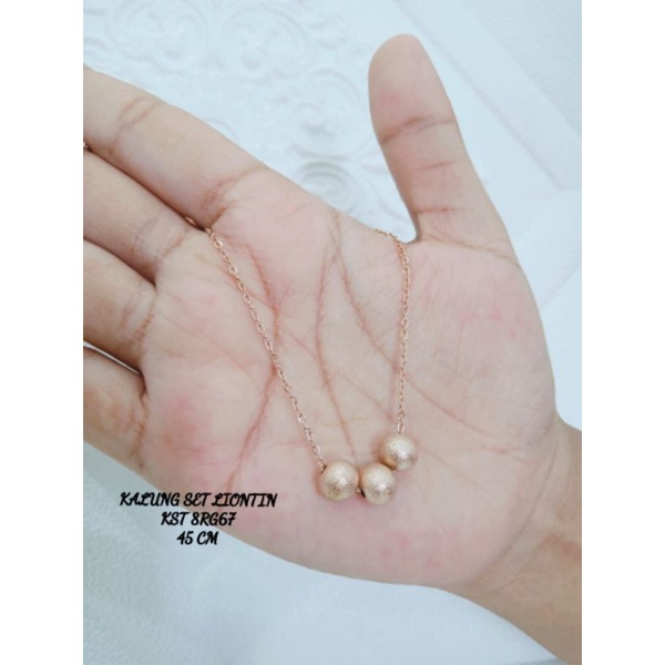 Kalung Titanium Wanita Bandul Bola Bola Fashionanable