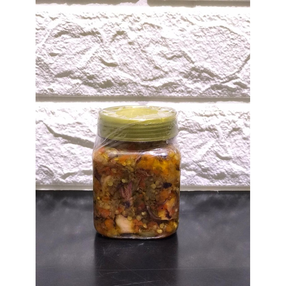 

Ready- Sambal Cumi Asin By Miens Catering